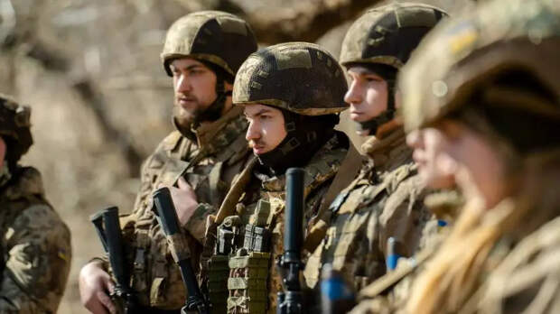 Выяснилась истинная причина отказа Киева от обучения боевиков ВСУ за границей