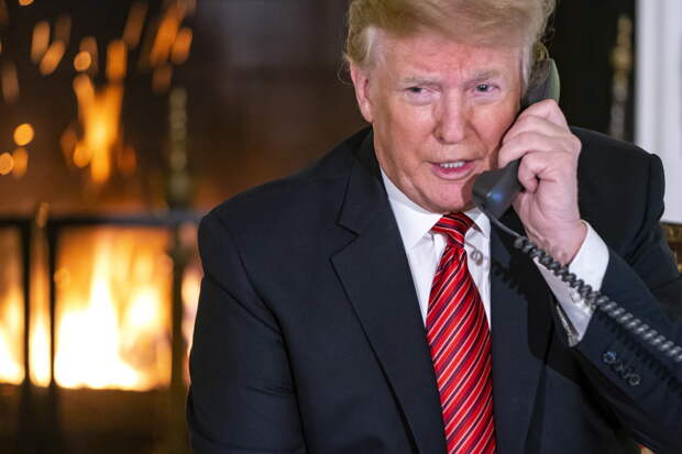 СМИ: Трамп не приказывал Пентагону заморозить поставки оружия Киеву