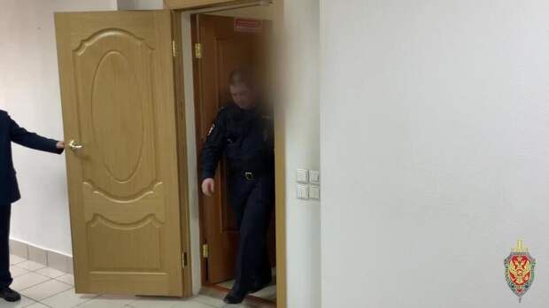 Двоих россиян осудили за попытку вступить в террористическую организацию