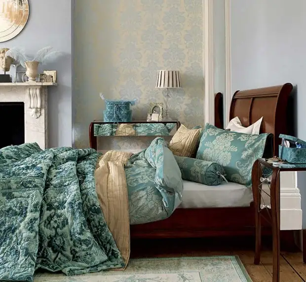 Laura Ashley Delphine