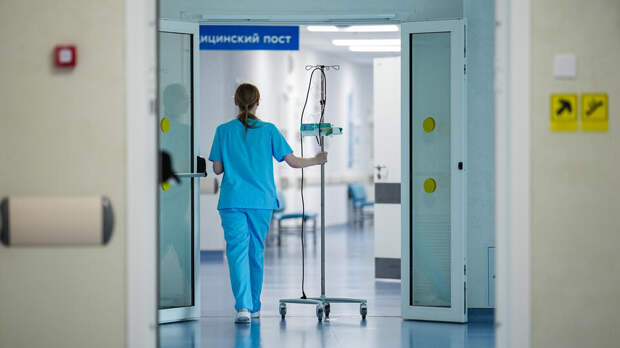 В Минздраве опровергли сообщения о платном лечении ВИЧ и туберкулеза в РФ