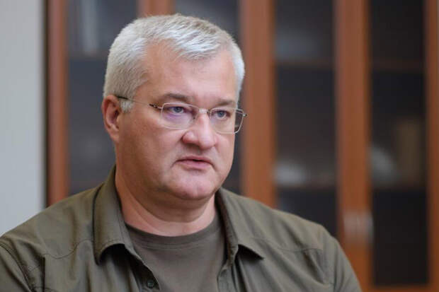 Глава МИД Сибига призвал Запад сдерживать Россию, как это было во времена СССР