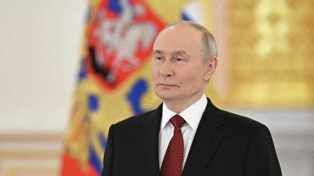 Голикова призналась, что ей было приятно, когда Путин держал над ней зонт