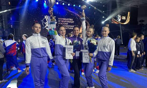 Северодвинки завоевали призовые места на Всероссийских соревнованиях по воздушной гимнастике