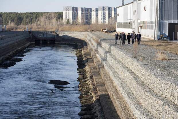 К весеннему паводку 2026 года подготовили тюменскую дамбу