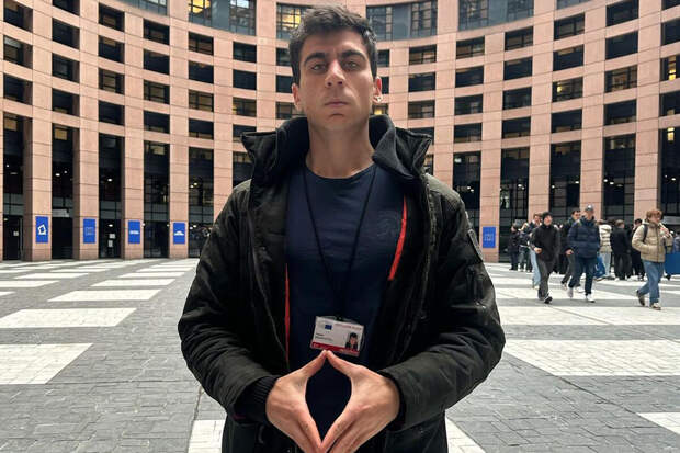 На Кипре избрали депутатом Европарламента 24-летнего YouTube-блогера Панайоту