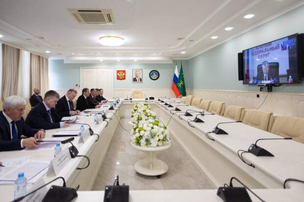 Вопросы улучшения демографической ситуации обсудили на заседании Совета при полномочном представителе Президента РФ в ЮФО