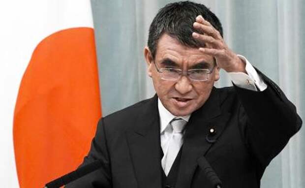 Япония будет угрожать России и Китаю атомными подлодками?