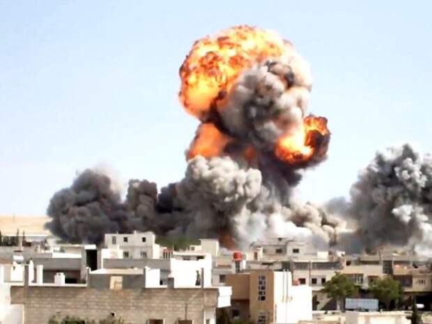 Коалиция США бомбит не террористов, а мирных жителей в Ракке