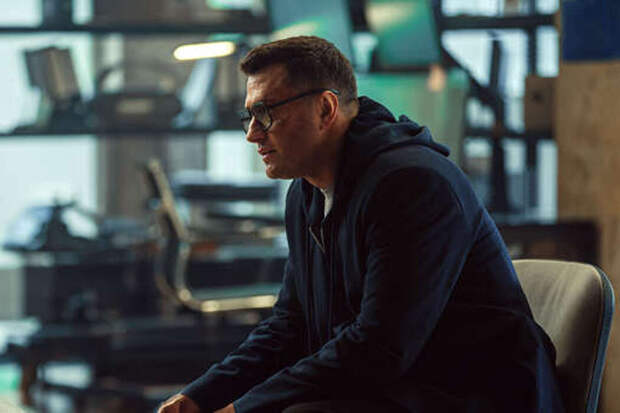 «Я понял, что здесь не нужен»: Павел Прилучный отказался от новогодних корпоративов