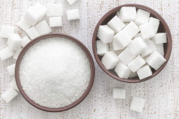 Сахар годен к употреблению и через 30 лет.