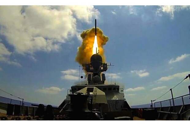 Украинский ночной кошмар на грани мистики: Два «потопленных» русских фрегата нанесли сокрушительные удары «Калибрами»