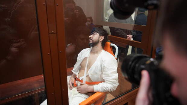 Суд продлил арест фигуранту дела о теракте в "Крокусе" Файзову*