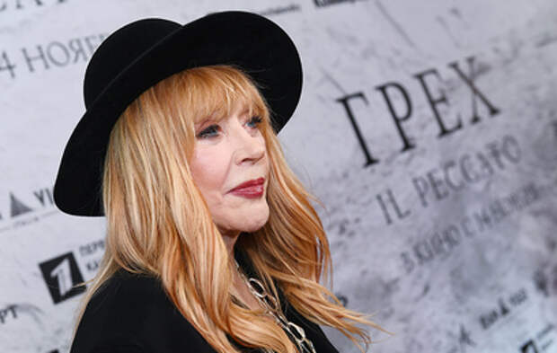 Пугачева трогательно обратилась к дочери и внучке: «Девочки мои»