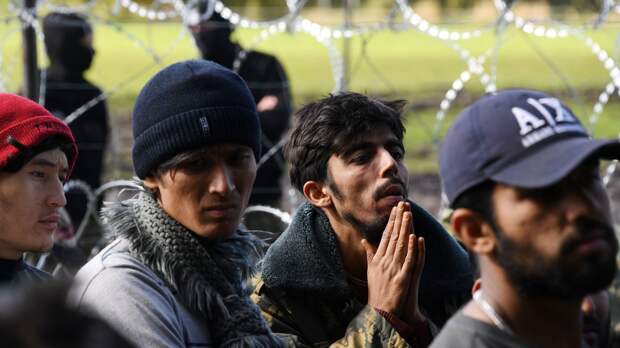 "Без мигрантов из Бангладеша не выживем". Украина признала: работать некому