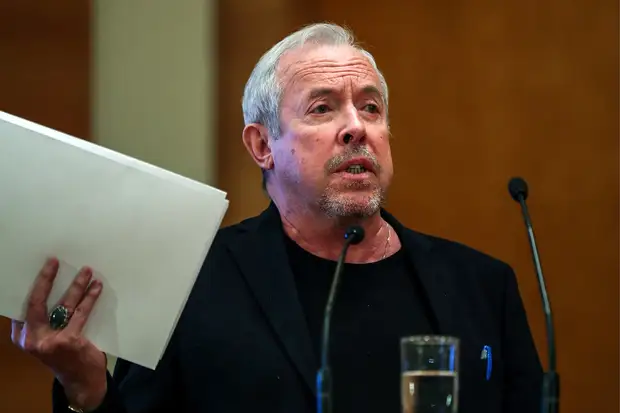 Андрей Макаревич ответил на претензии россиян о заработке в России