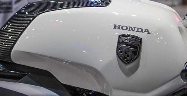 Концепт кафе рейсера Honda 300 TT Racer из Таиландского отдела