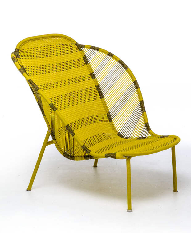 Дачная уличная мебель: ярко-жёлтое кресло-кушетка - Фото 1