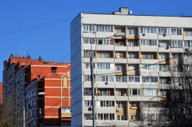 Более 8 тыс соцработников и волонтеров помогают москвичам на самоизоляции. Фото: Анна Быкова