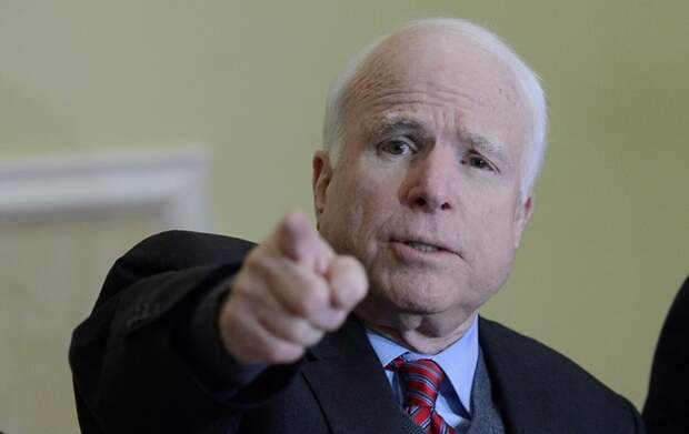 Джон Маккейн: Обама ответственен за бессмысленную гибель невинных украинцев