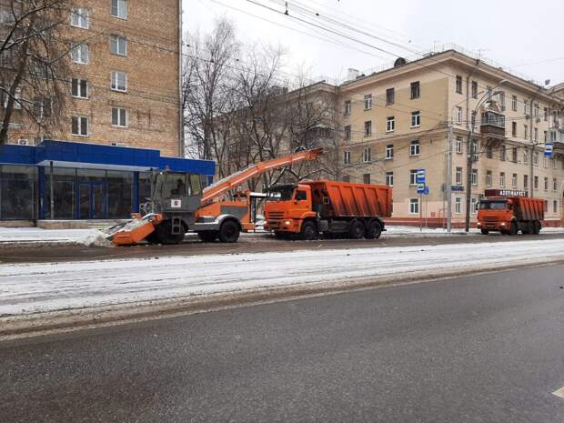 Уборка снега. Фото: префектура ВАО alt