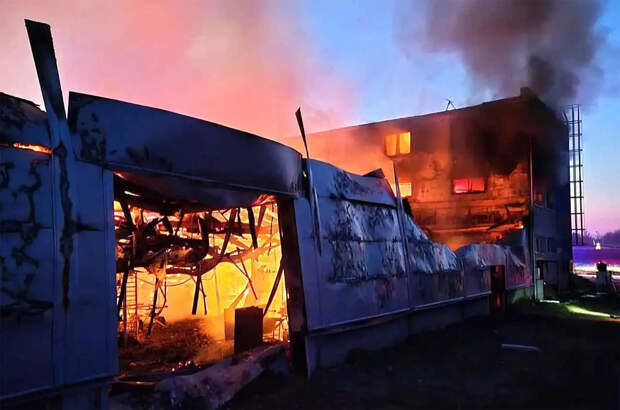 В чешском Пардубице «подпольщики» сожгли завод по производству БПЛА