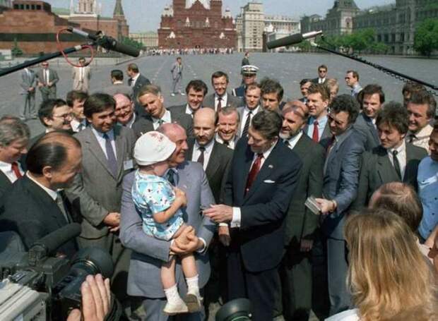 Знаковые события 1988 года для СССР (15 фото)