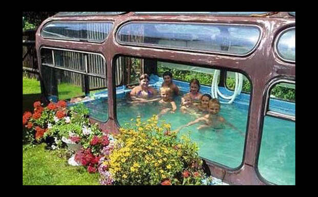 Автобус-бассейн