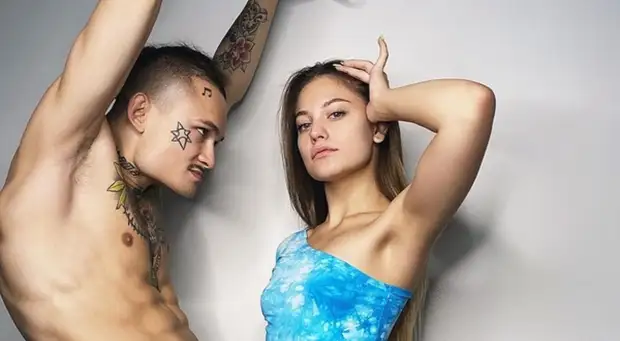 Моргенштерн обратился к Диларе: «Не дай Бог тебя с кем-то увижу. Оба умрете»