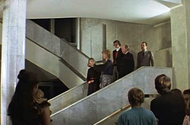 Кадр из фильма "Чародеи", 1982.