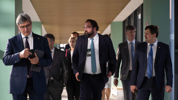 Министр цифрового развития России Максут Шадаев посетил Иннополис