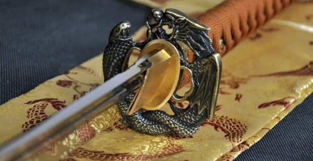 Производство самурайского меча — настоящее искусство.