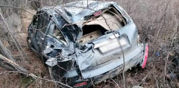 61-летний водитель иномарки насмерть разбился в горах Алтая
