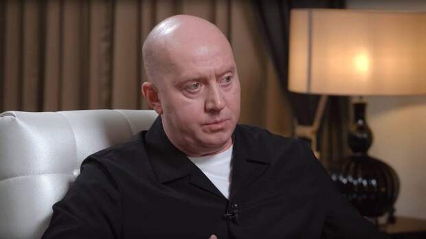 «Бред сивой кобылы»: отец Бурунова опроверг обвинения актера в побоях