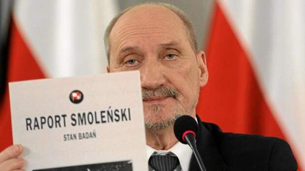 Польский министр анонсировал разоблачение лжи об авиакатастрофе под Смоленском
