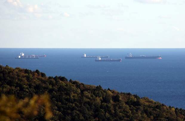 Постсоветская страна пообещала не принимать российские танкеры