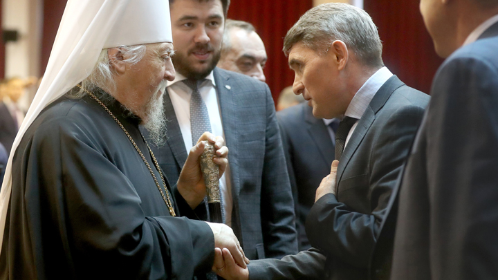 Николаев