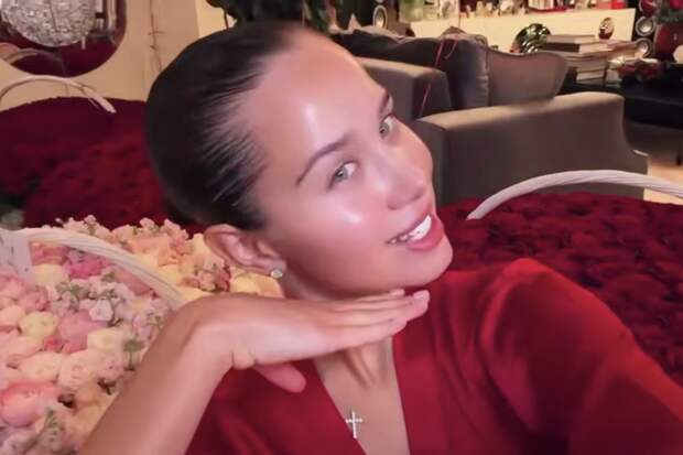 Spletnik: экс-невеста Лепса Аврора Киба намекнула на новый роман