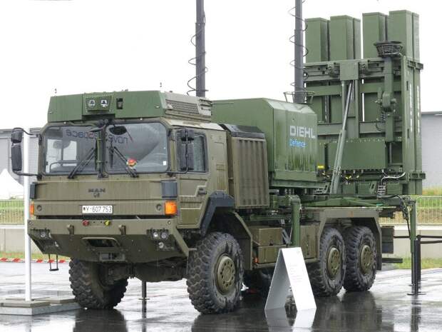 Небо на замке - германский ЗРК «Ирис-Т SLM».