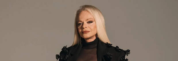 Вырвала звонок: что творится в тайной квартире Долиной