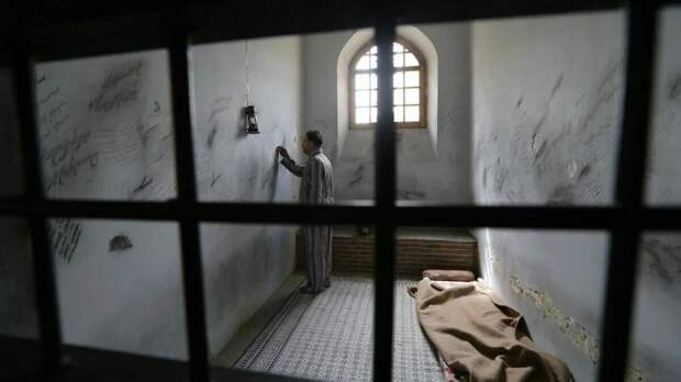 А как же просто то, оказывается. И чего мы то до этого не додумались? Вот, мудры, всё-таки, жители востока.-2