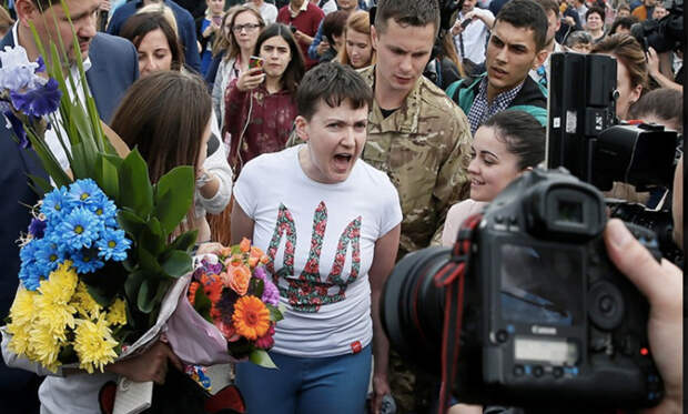 Савченко в аэропорту Борисполя.