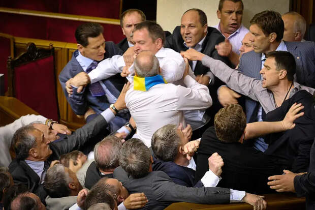 После замены Залужного на Сырского ВСУ начнут переформатировать по полной
