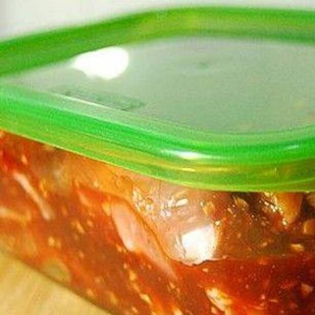 Медовые ребрышки с чесноком Медовые ребрышки с чесноком
