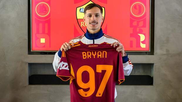 «Рома» объявила о переходе футболиста «Баварии»