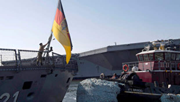 Немецкий военный корабль Hessen в порту Норфолк. 11 апреля 2018