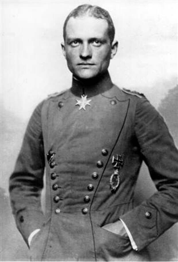 743664_040922_redbaron_vmed_grid4x2 (308x453, 17Kb)