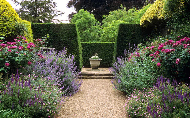 Ascott House Gardens, Buckinghamshire, UK | National Trust garde