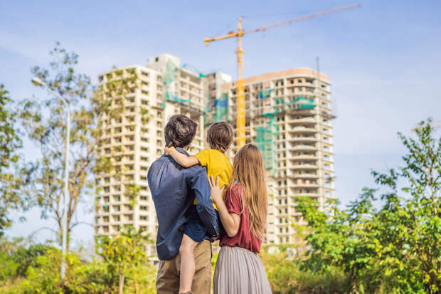 Риелтор Апрелев: цены на новые квартиры дороже в оборонно-промышленных регионах