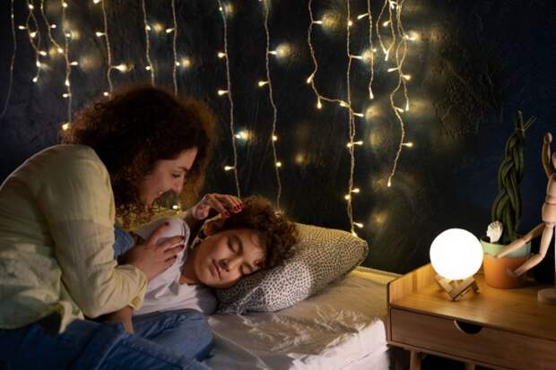 Чем украсить комнату после праздников